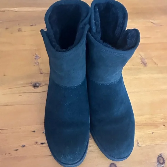 UGG Black Kristin Wedge Suede Boots - Picture 7 of 7